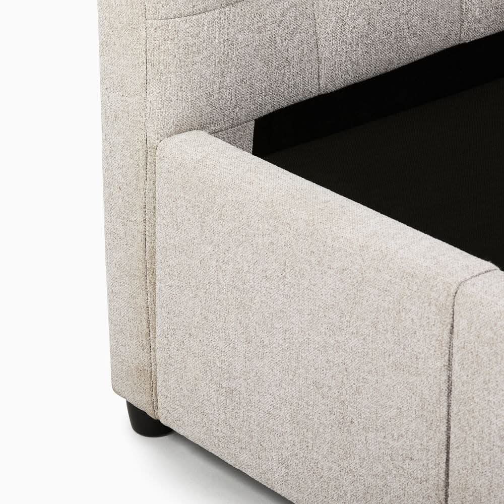 سرير بظهر تنجيد