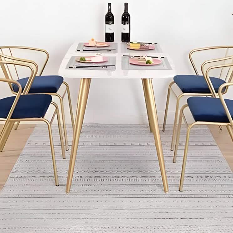 سفرة معدن و ام دي اف مع 4 كراسي