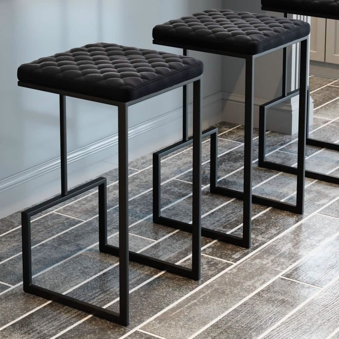 كرسي بار معدن و قماش