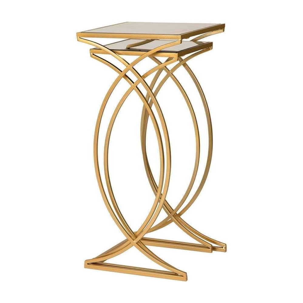 طاولة جانبية بسطح زجاج