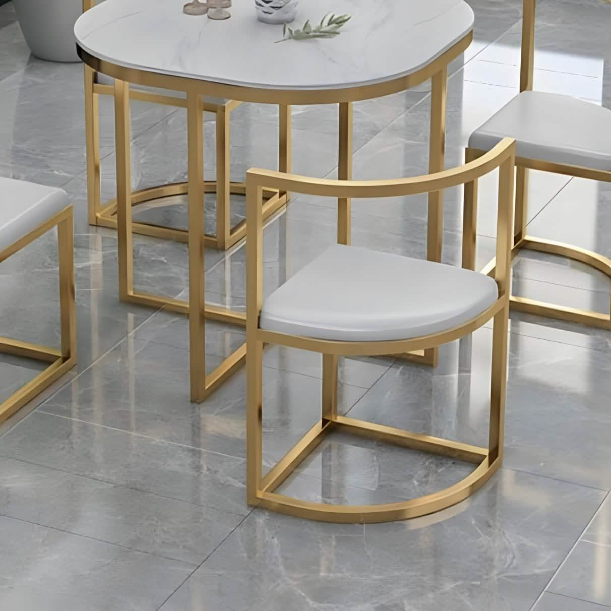 سفرة معدن و ام دي اف مع 4 كراسي