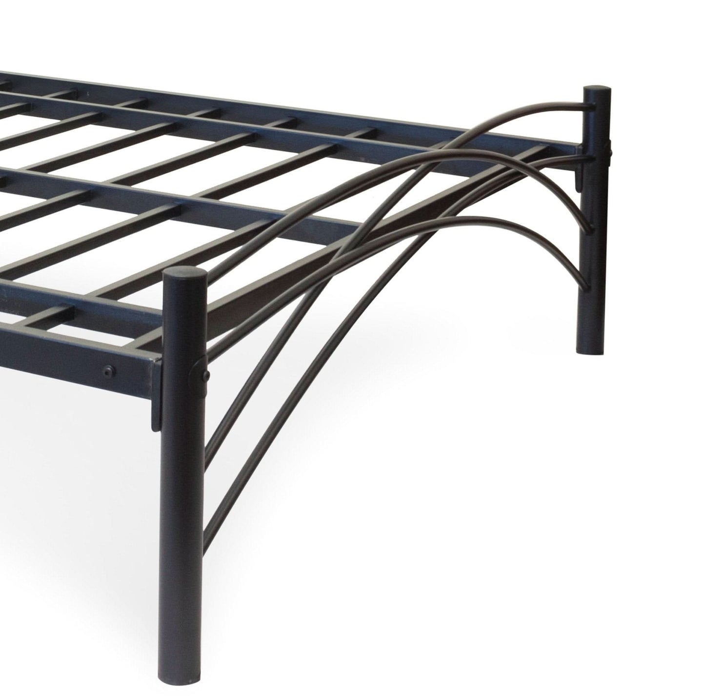 سرير معدني شيك