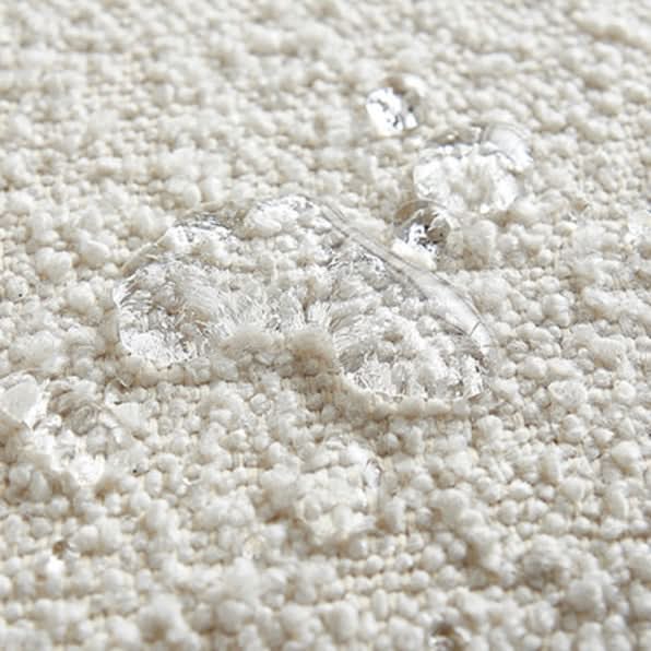 كرسي أبيض عصري