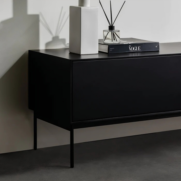 طاولة تلفاز أنيقة