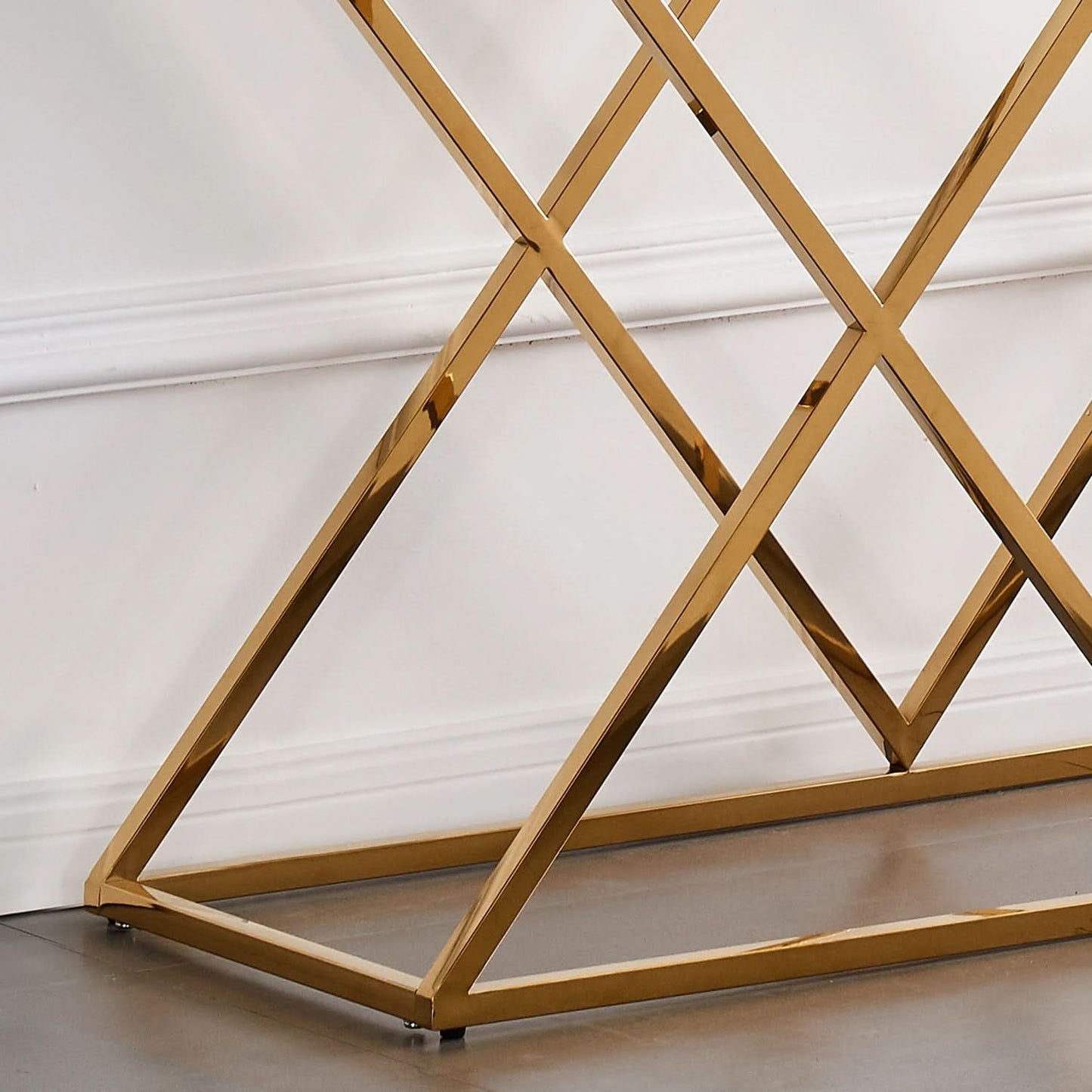 كونسول بقاعدة علي شكل مثلث