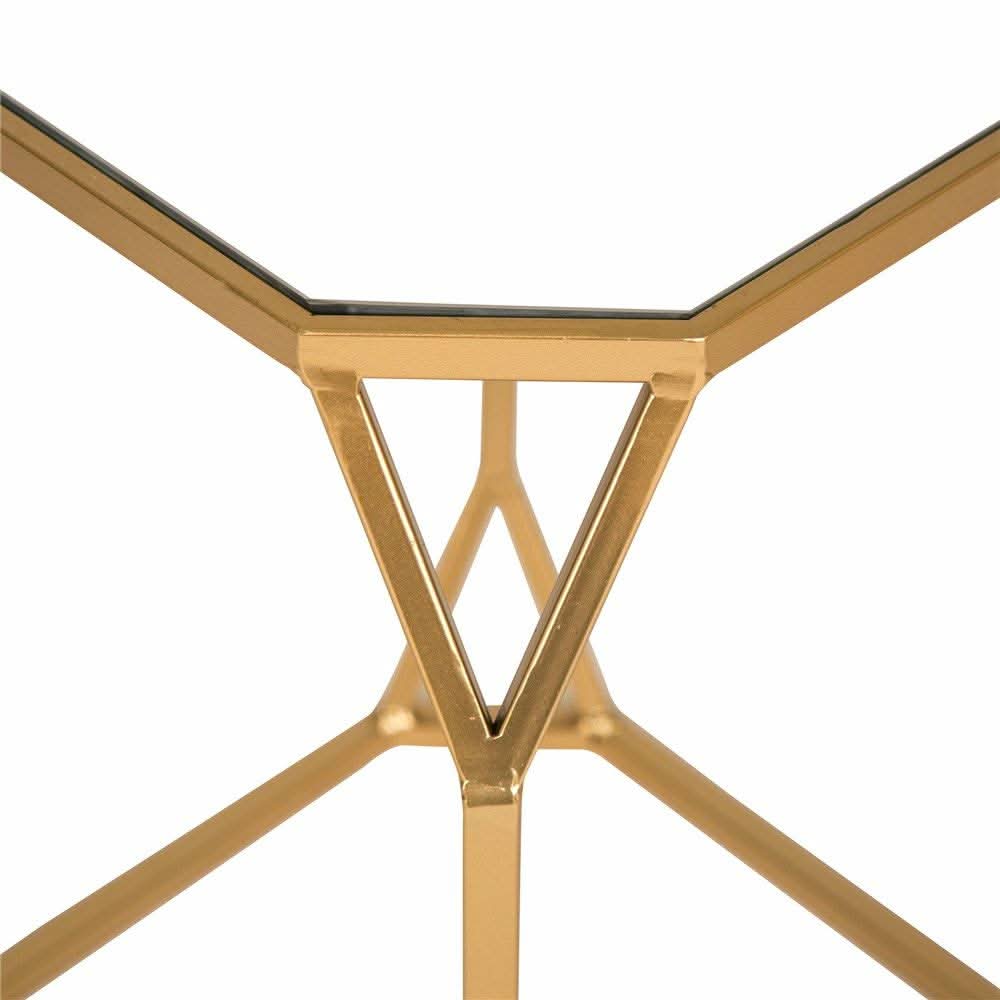 طاولة جانبية بتصميم فاخر