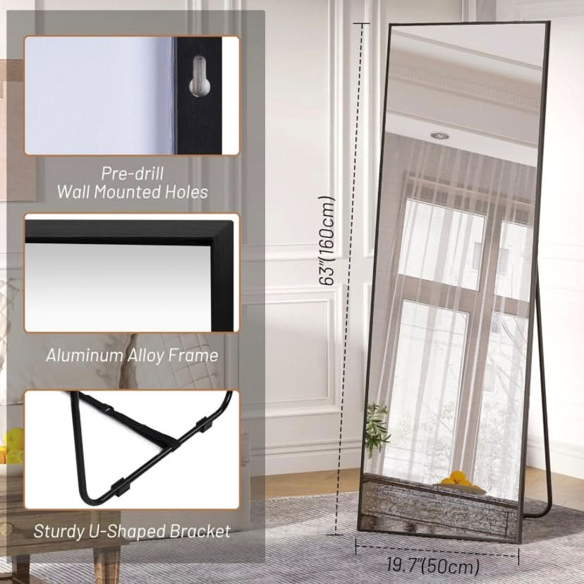 مرآة مستطيلة طويلة