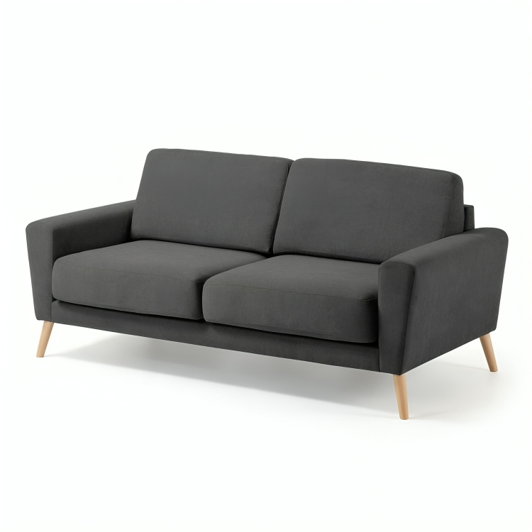 كنبة حديثة بأرجل خشبية