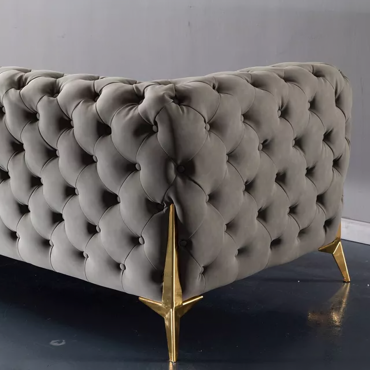 كنبة كابتونيه ثلاثيه أنيقة