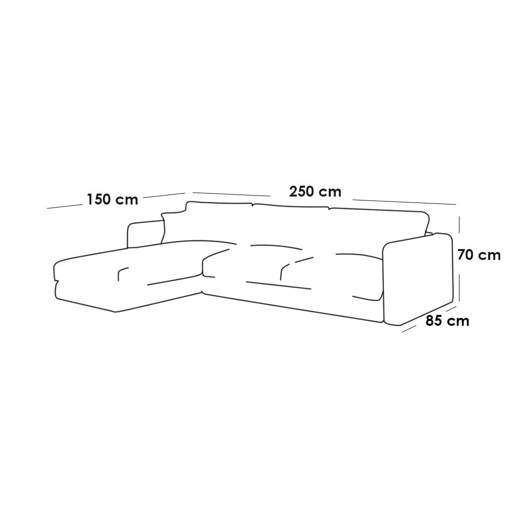 كنبة حرف ال بتصميم فريد