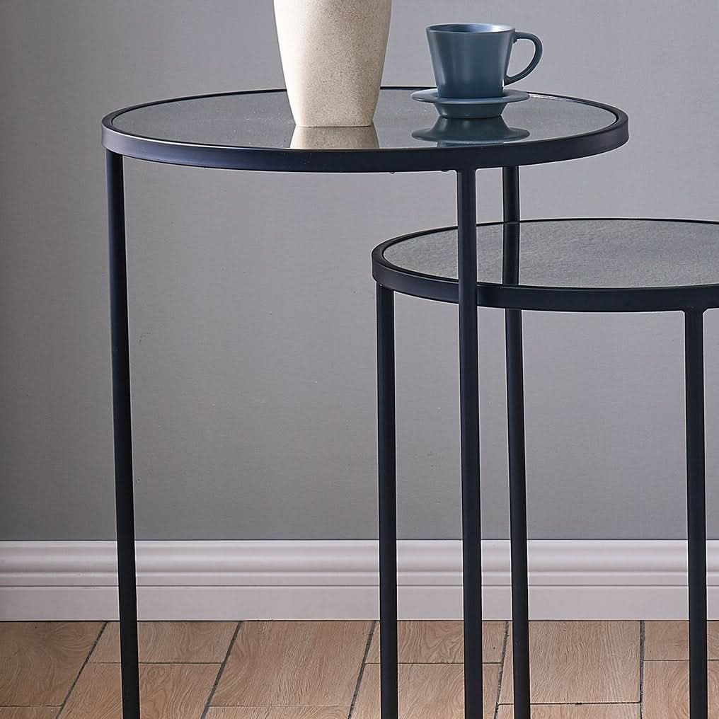 طاولتين متداخلتين بتصميم راقي