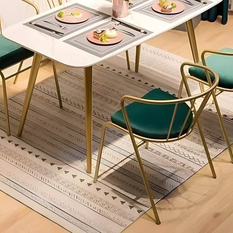 سفرة معدن و ام دي اف مع 4 كراسي