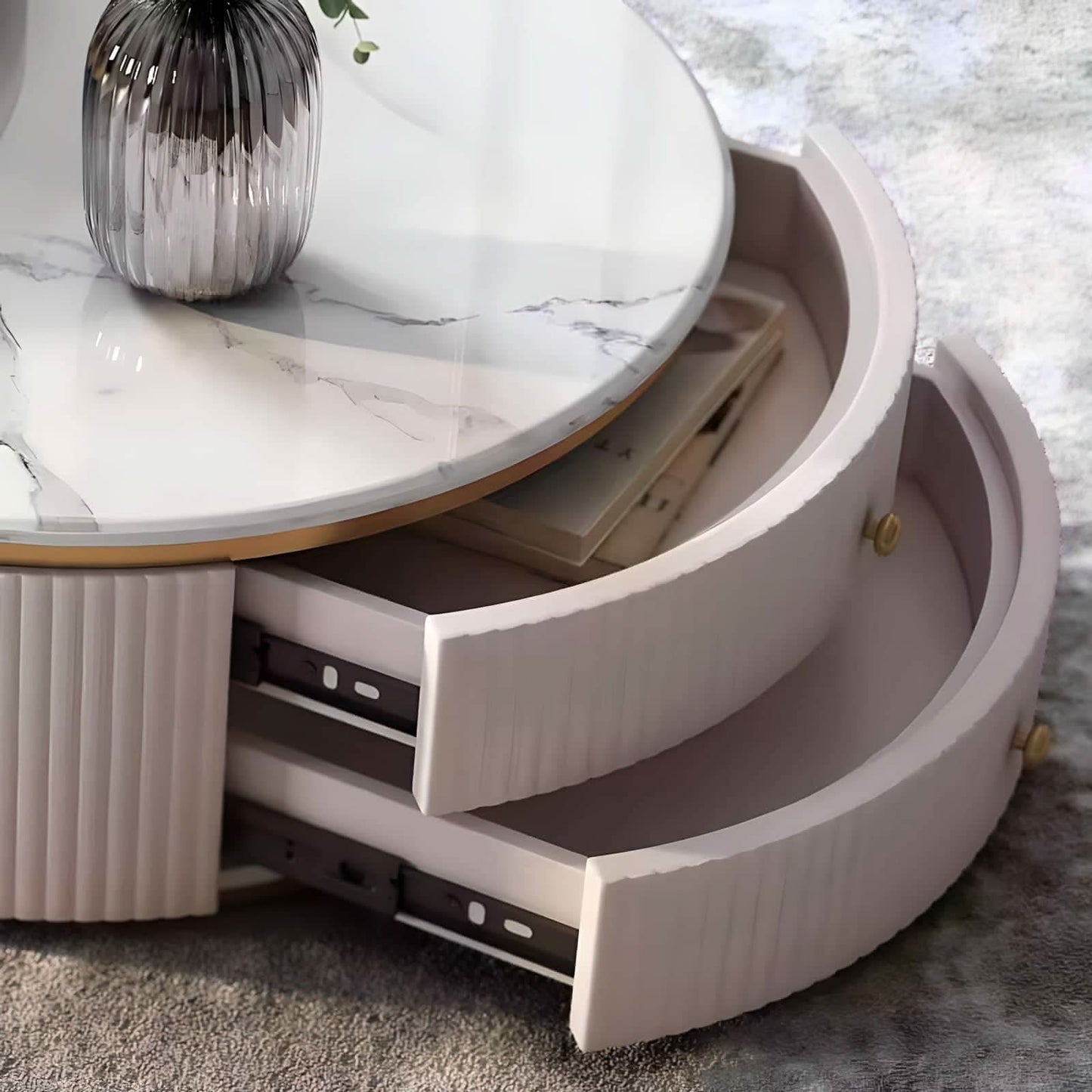 طقم طاولات قهوة أبيض و ذهبي