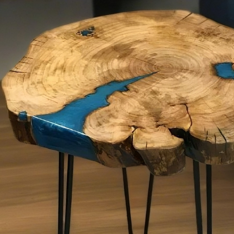 طاولة جانبية بتصميم بوهيمي