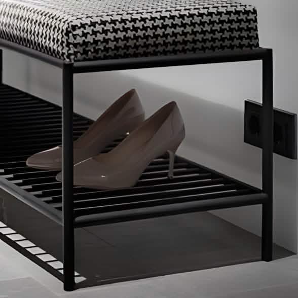 بانكيت معدن أسود 