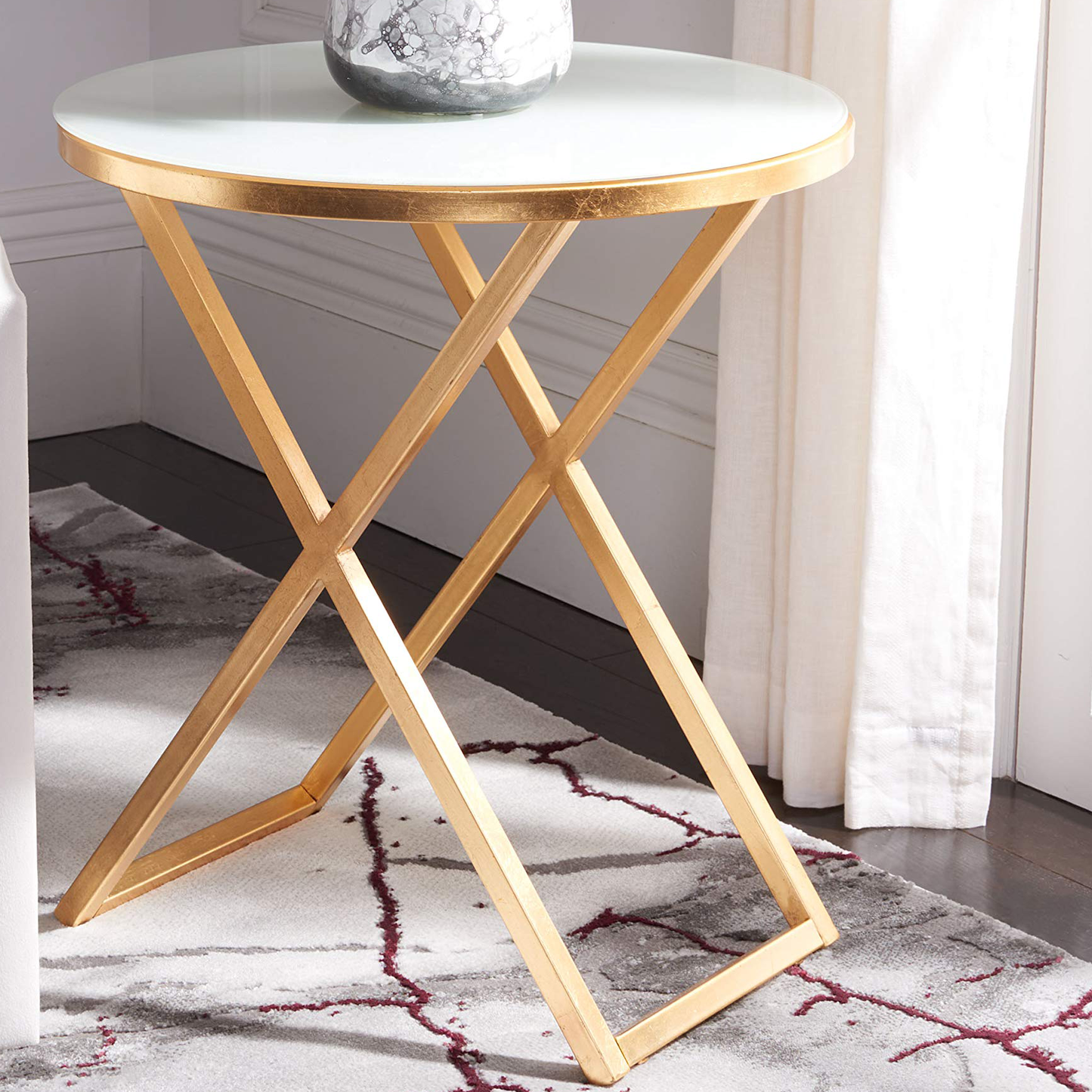 طاولة جانبية دائرية 