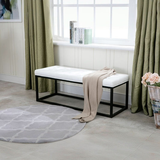 بانكيت كابتونية بقاعدة معدنية 