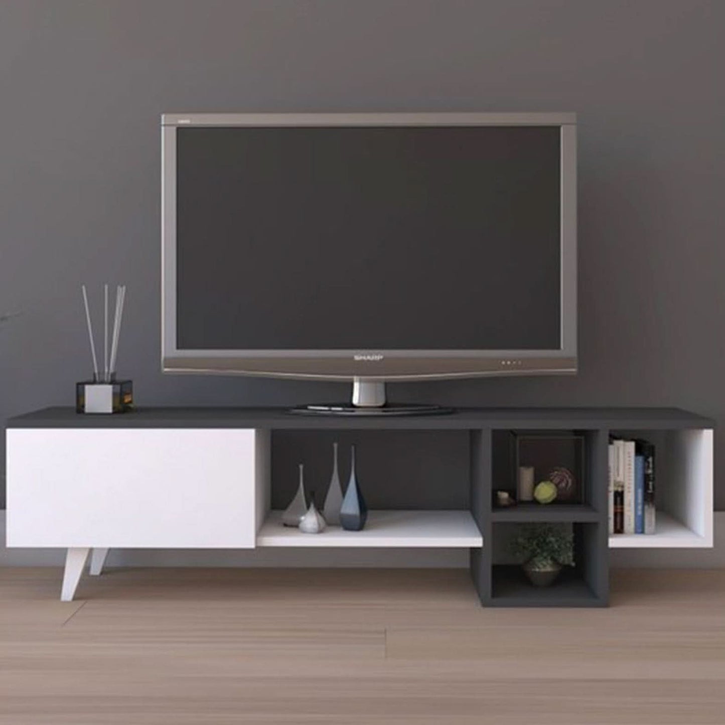 طاولة تلفاز أنيقة 