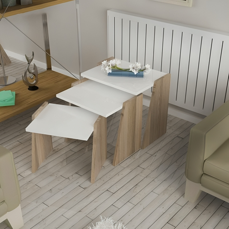 طاولة جانبية متداخلة بتصميم مميز 