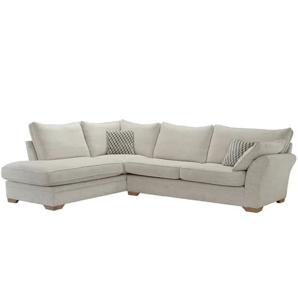 كنب زاوية بتصميم 