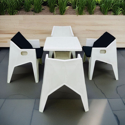 طقم خارجي اربع كراسي و طاولة 